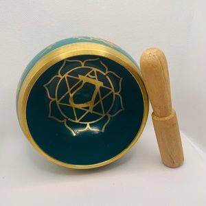 Chakra singing bowls